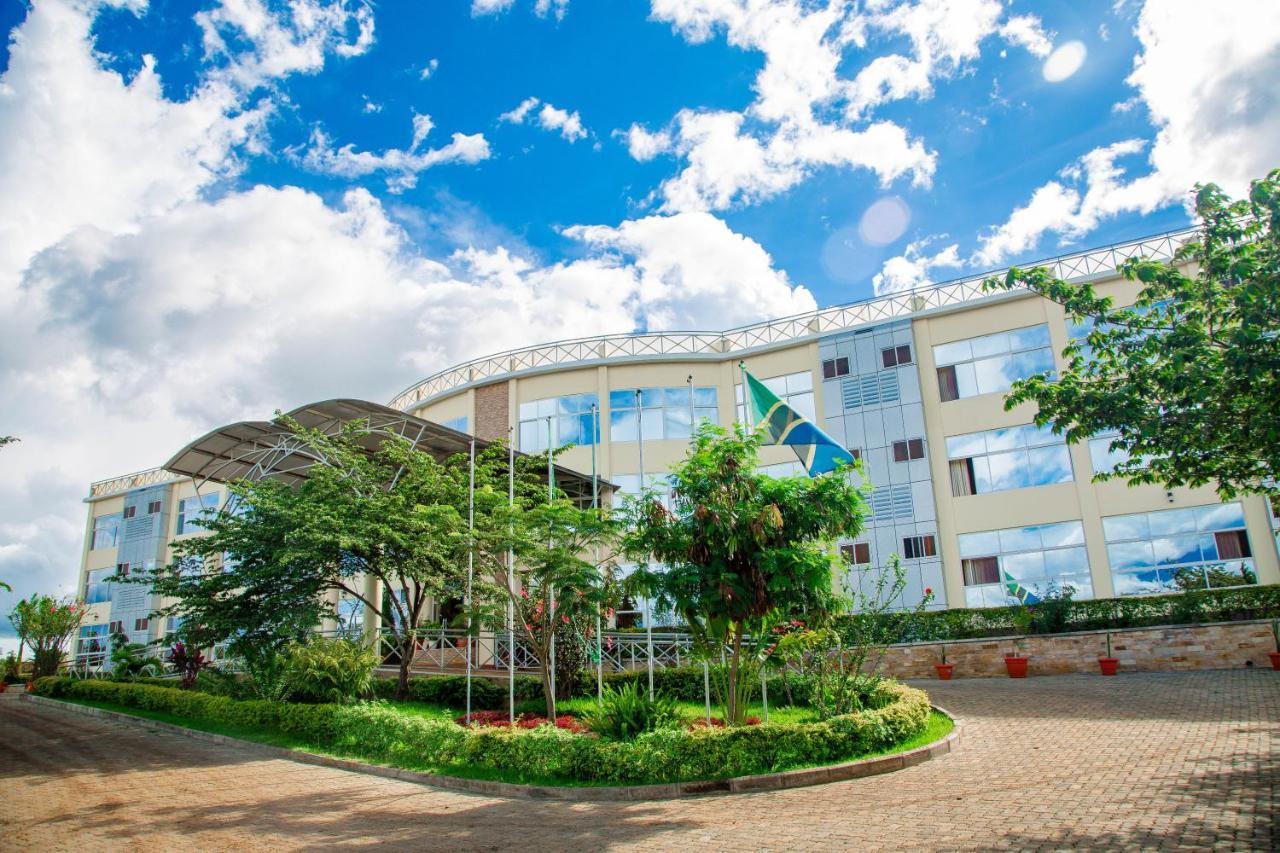 A1 Hotel And Resort Arusha Exterior photo