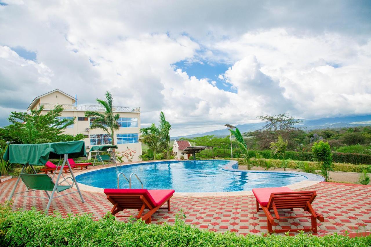 A1 Hotel And Resort Arusha Exterior photo