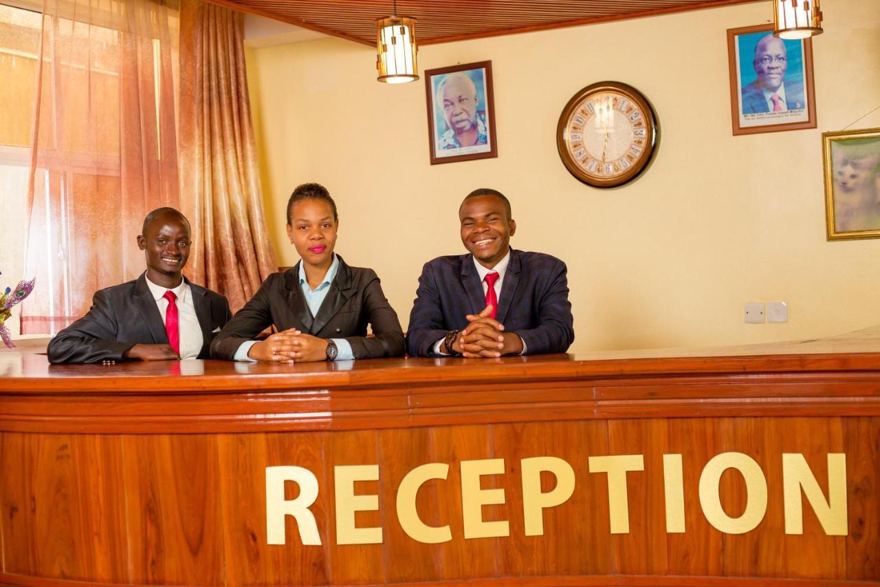 A1 Hotel And Resort Arusha Exterior photo