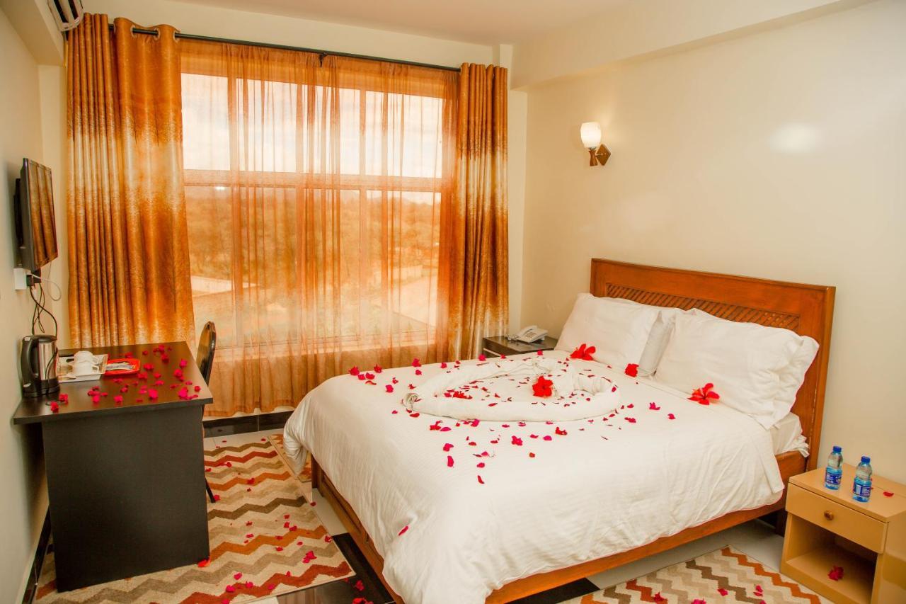 A1 Hotel And Resort Arusha Exterior photo
